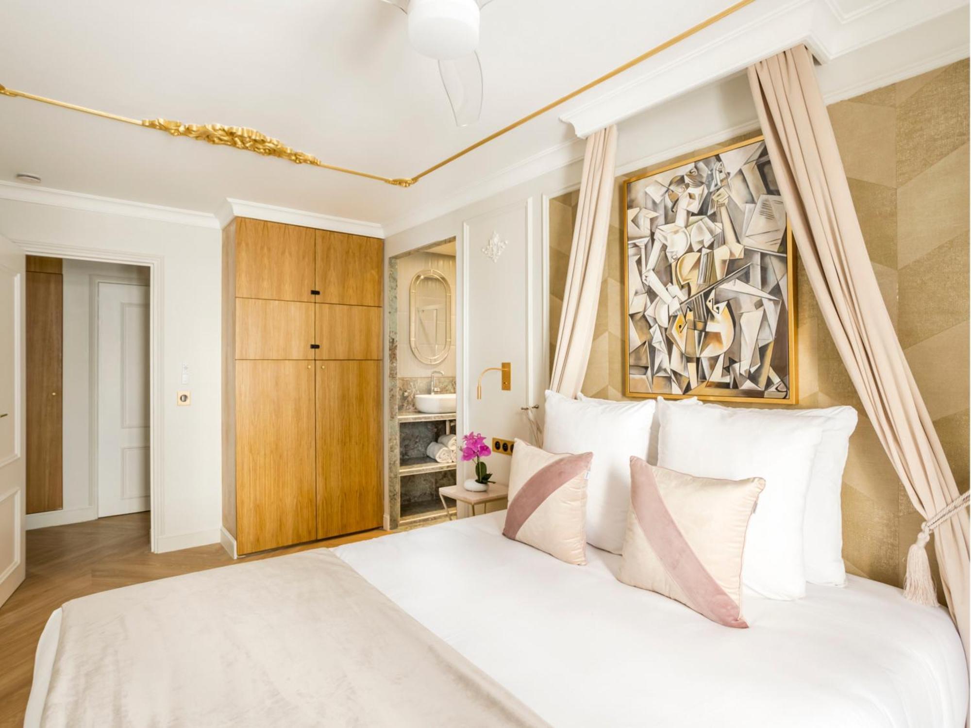 Merveil - Luxury - Opera - Rougemont Ii